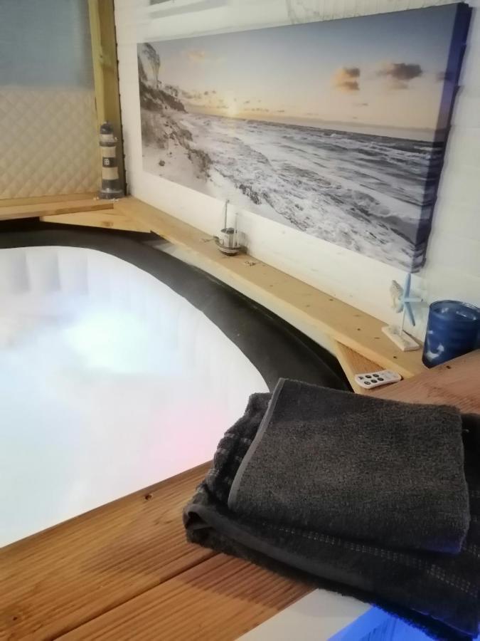 Fewo Nr2 Sahlenburg Eigener Whirlpool. Relax Fewo *